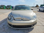 Volkswagen Beetle 2013