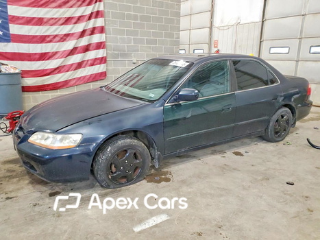 Honda Accord 2000 - Image 1 of 12