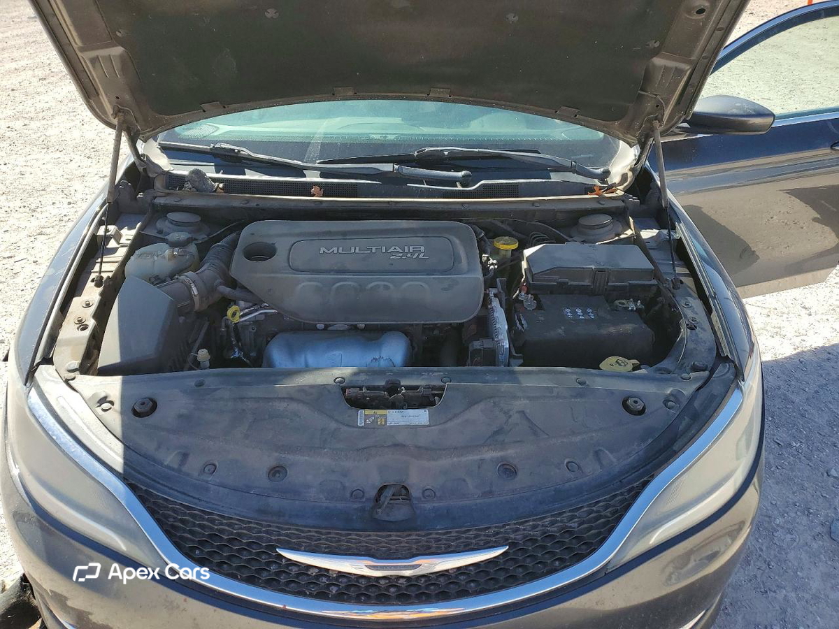 Chrysler 200 2015