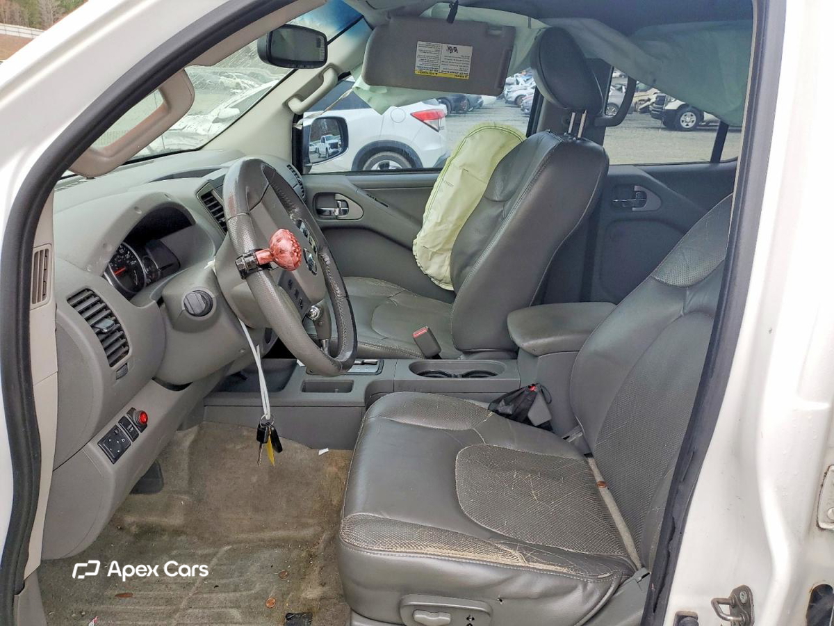 Nissan Navara (Frontier) 2012