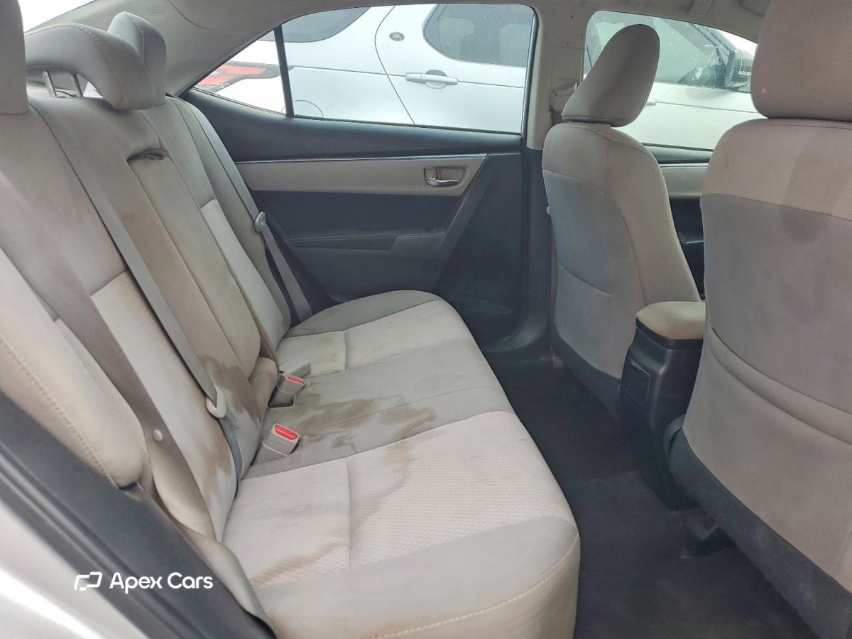 Toyota Corolla 2015