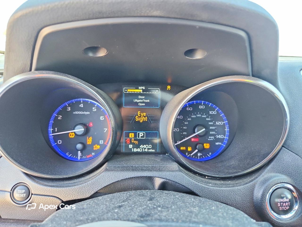 Subaru Legacy 2015