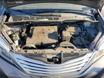Toyota Sienna 2016