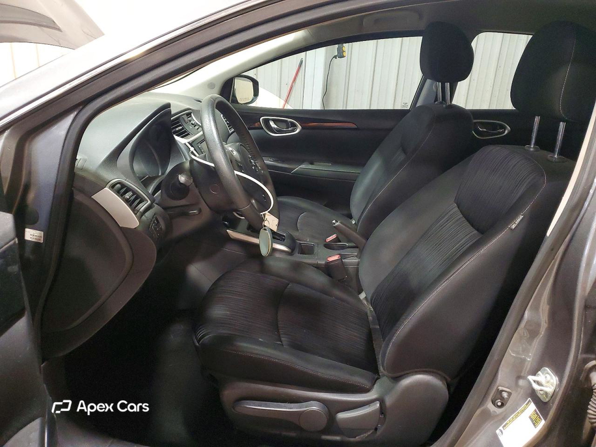 Nissan Sentra 2019