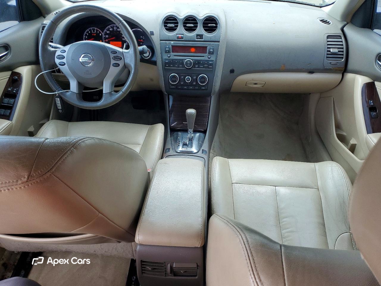 Nissan Altima 2011