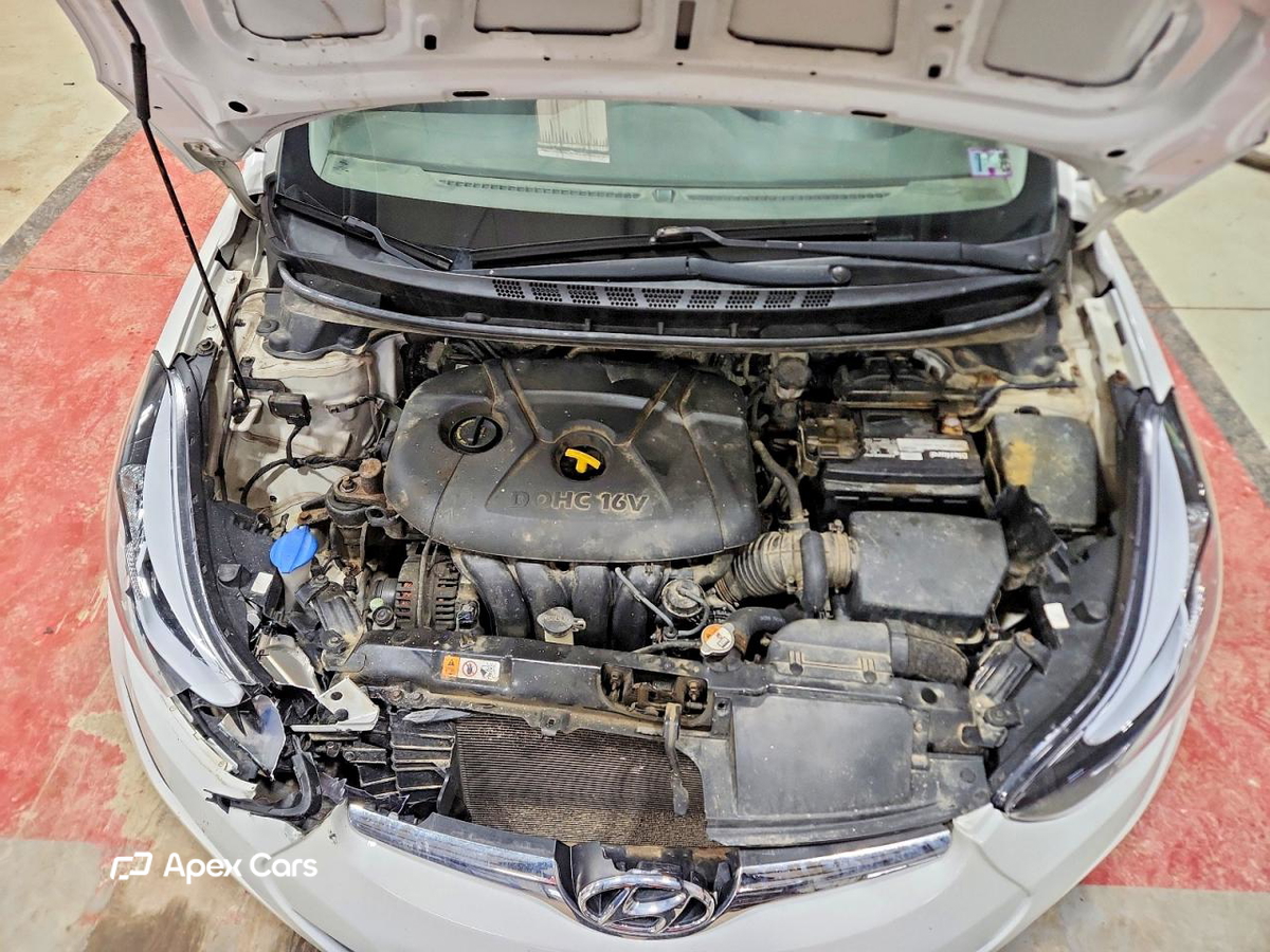 Hyundai Elantra 2015