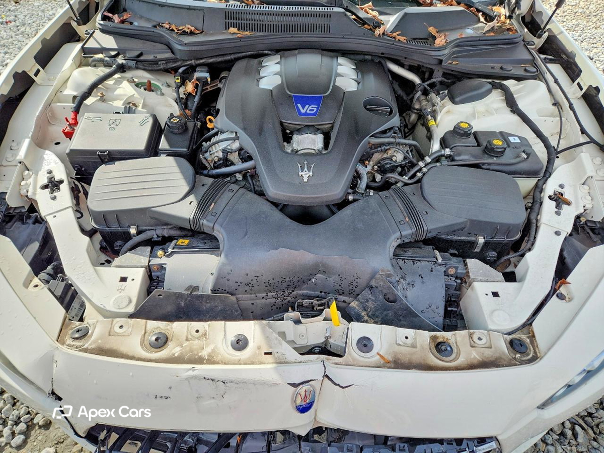 Maserati Ghibli 2015