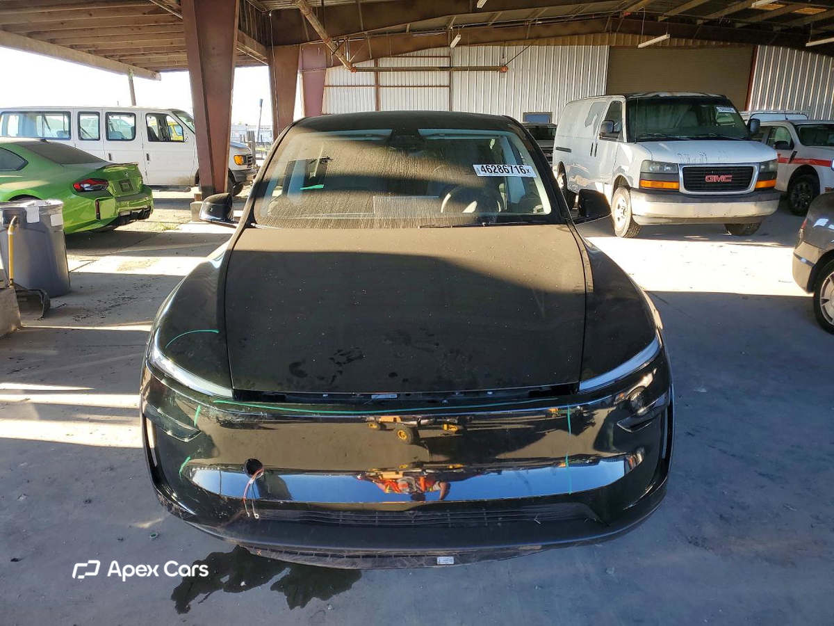 Tesla Model Y 2026