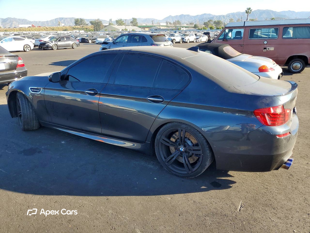 BMW M5 2016