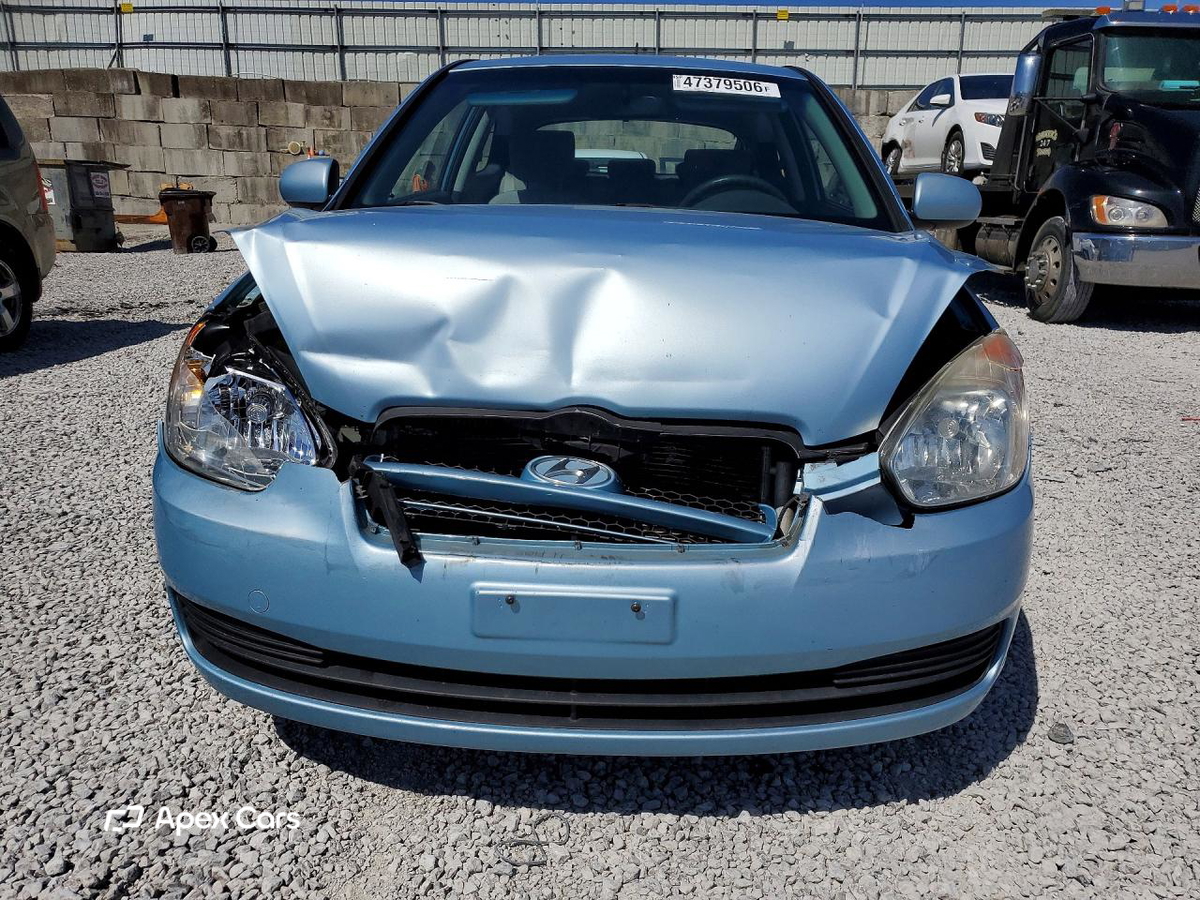 Hyundai Accent 2011