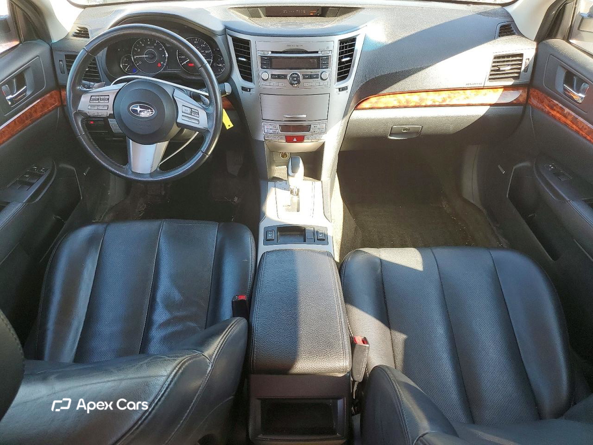 Subaru Outback 2011