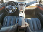 Subaru Outback 2011