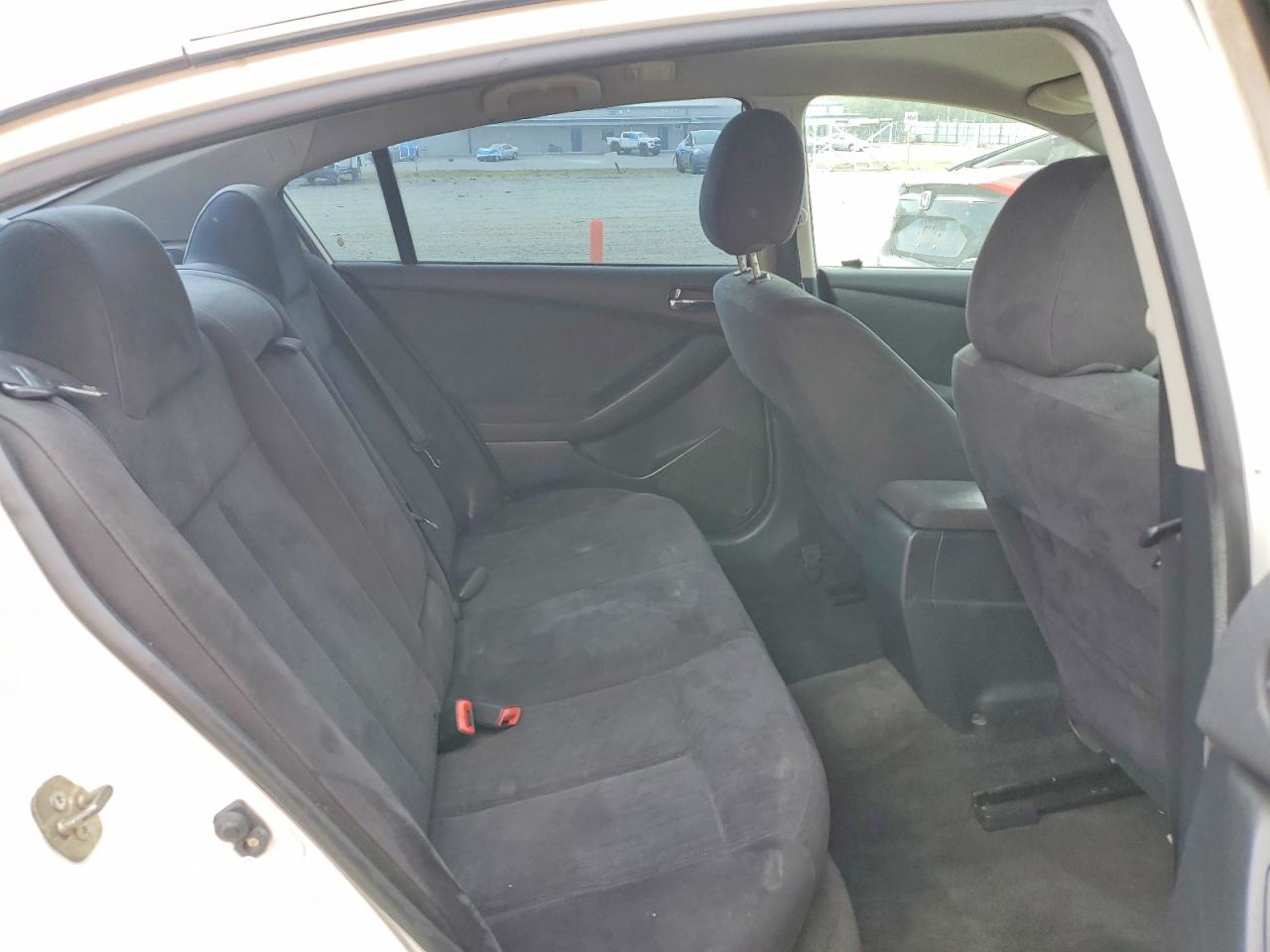 Nissan Altima 2012