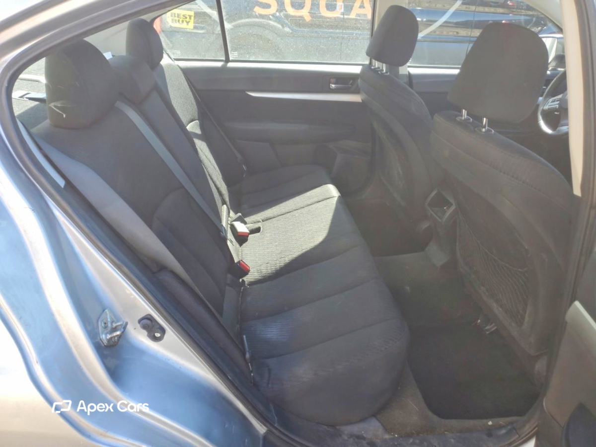 Subaru Legacy 2012