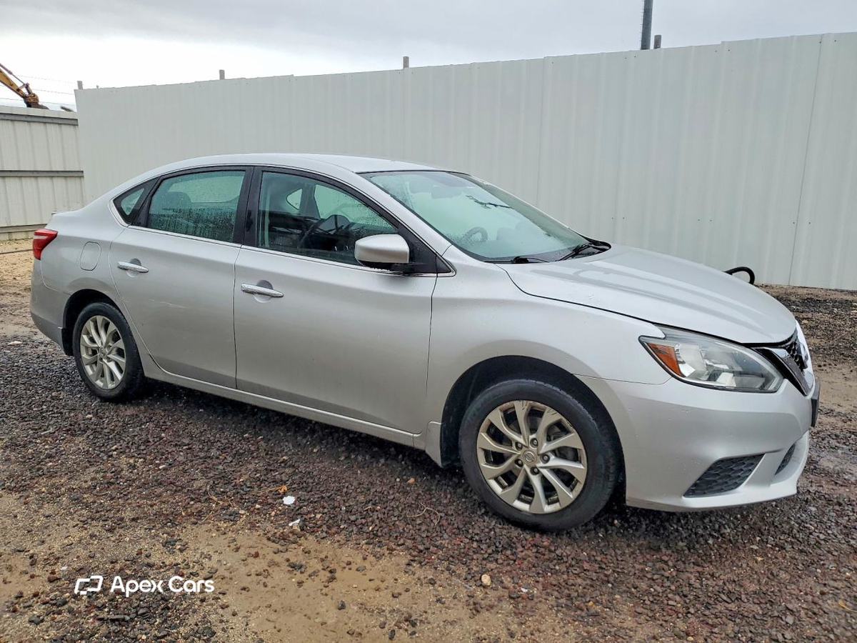 Nissan Sentra 2019