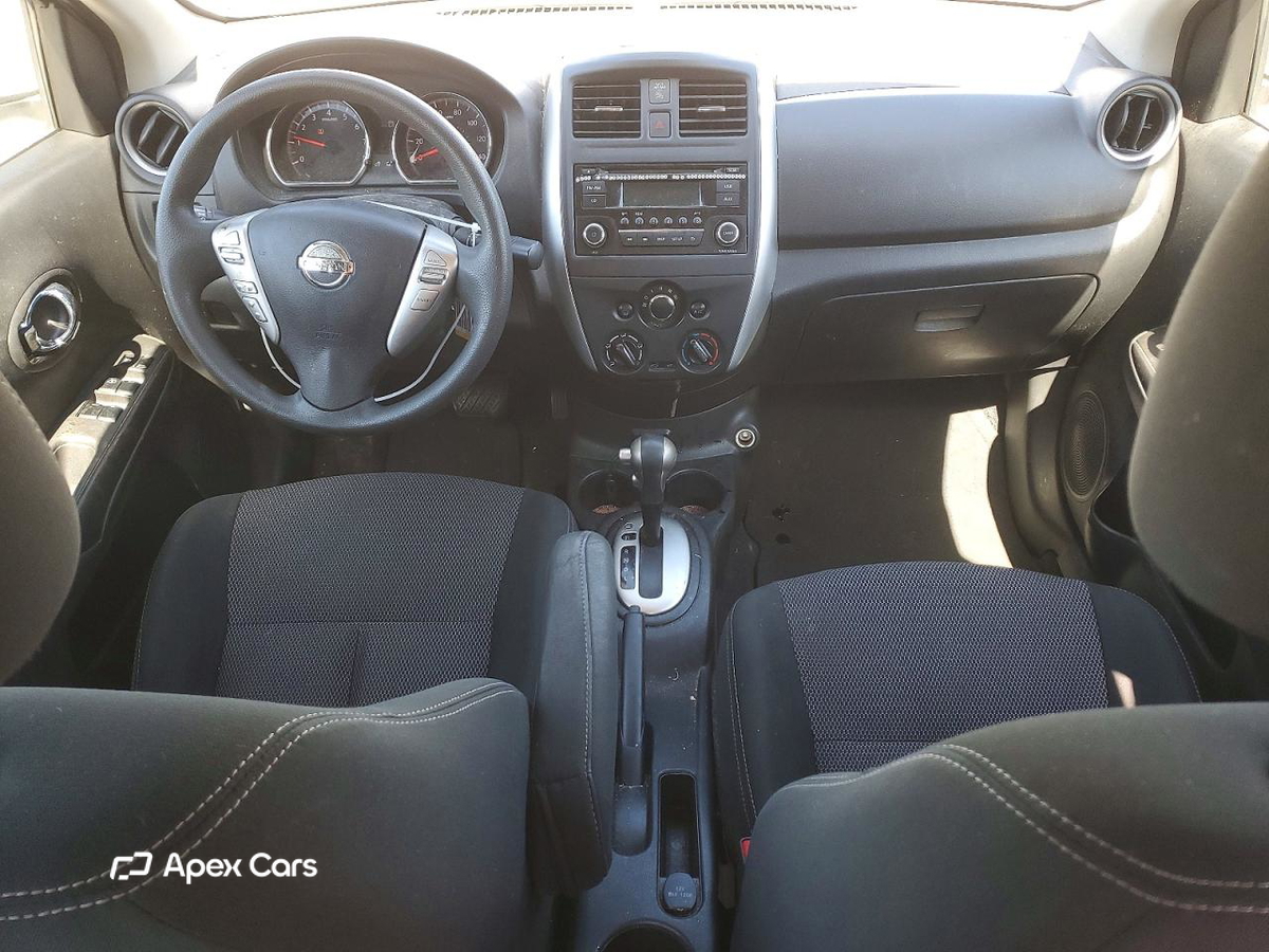 Nissan Versa 2017