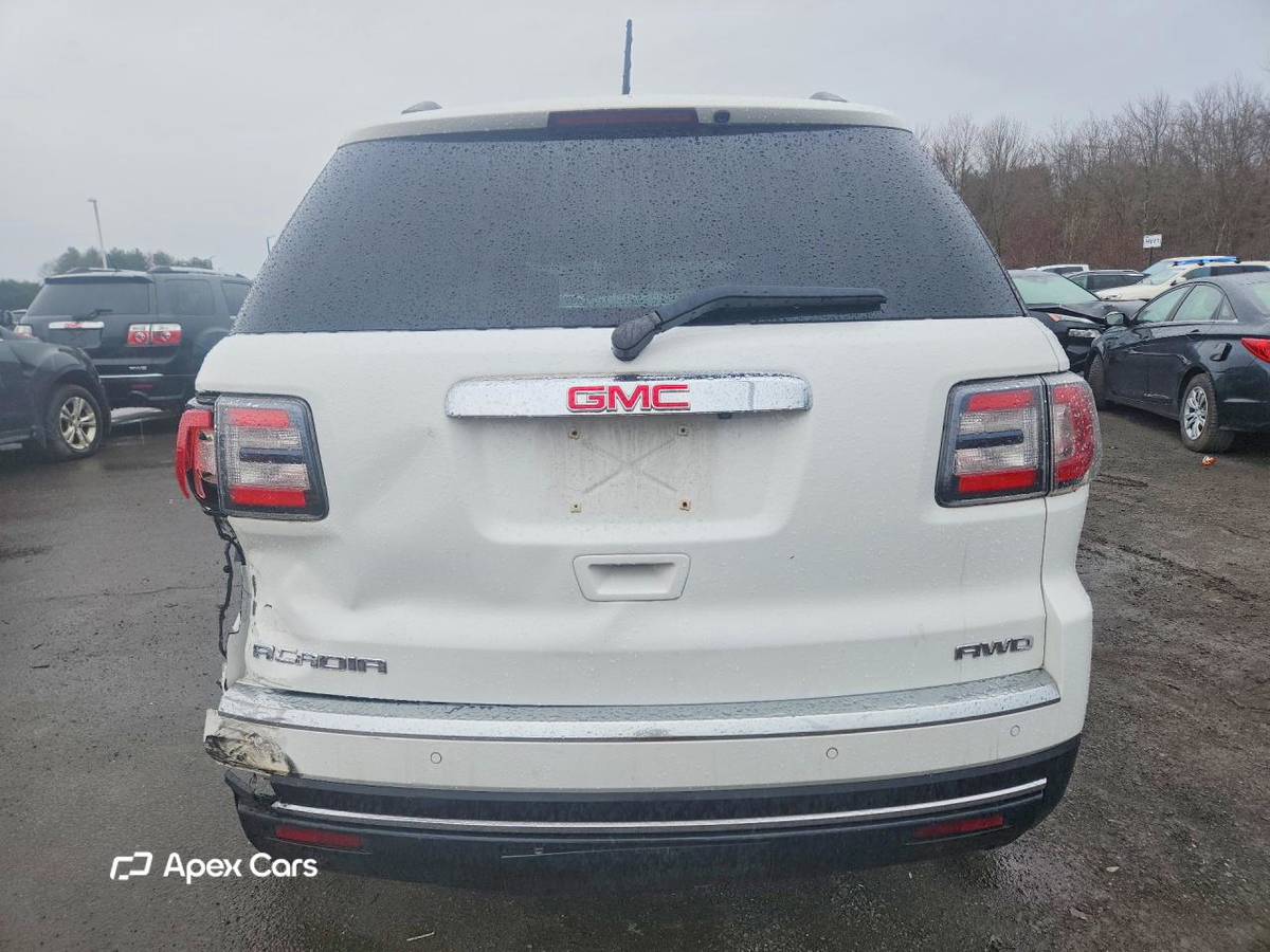 GMC Acadia 2016