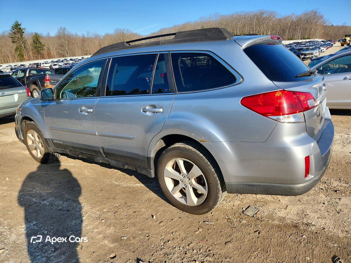 Subaru Outback 2013