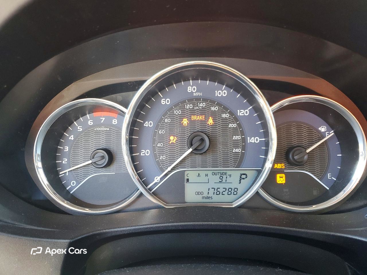 Toyota Corolla 2015
