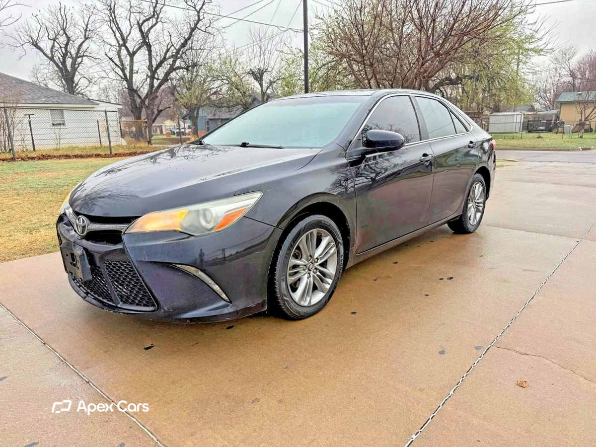 Toyota Camry 2016