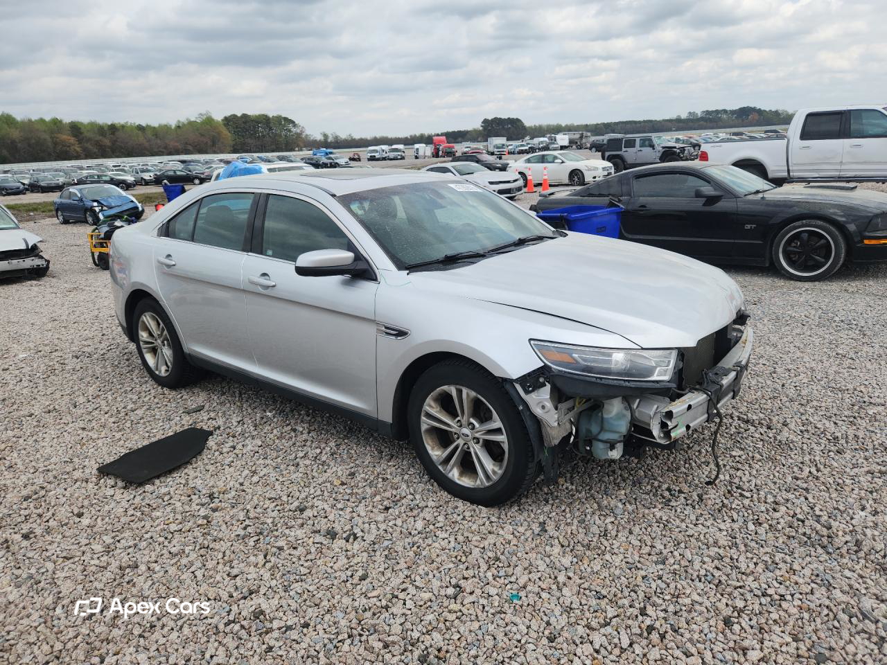 Ford Taurus 2015