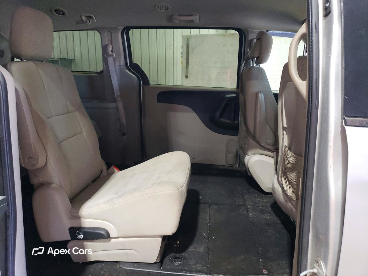 Dodge Caravan 2011