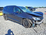 Chrysler Pacifica 2019