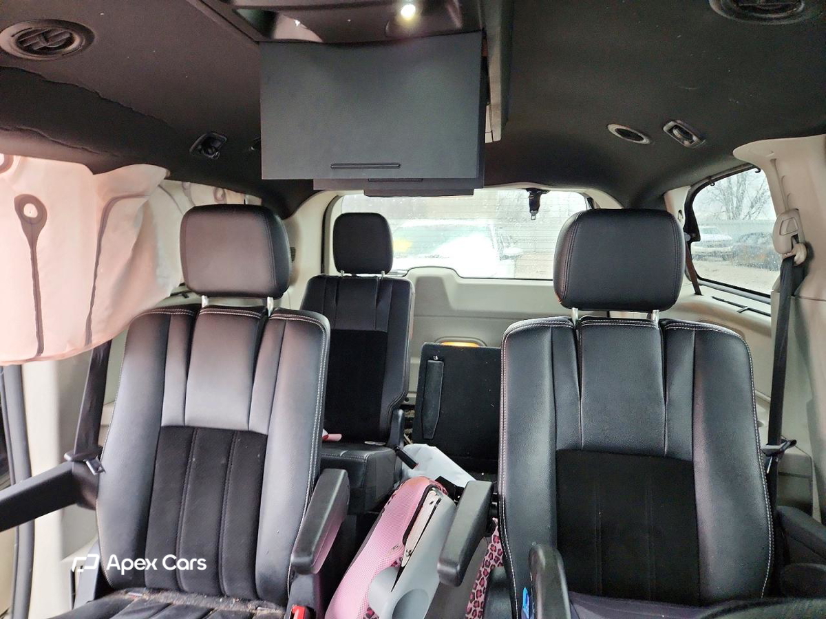 Dodge Caravan 2017