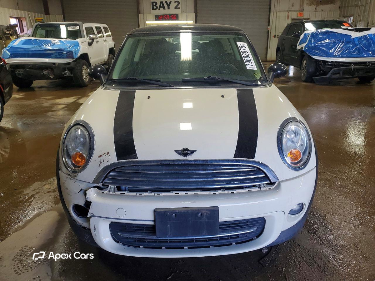 MINI Cooper 2012