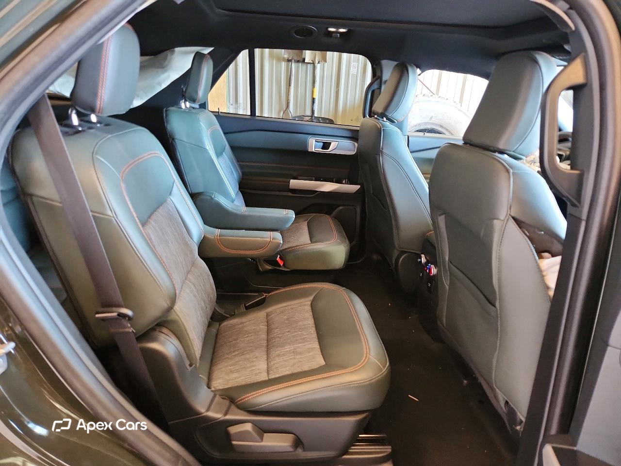 Ford Explorer 2024