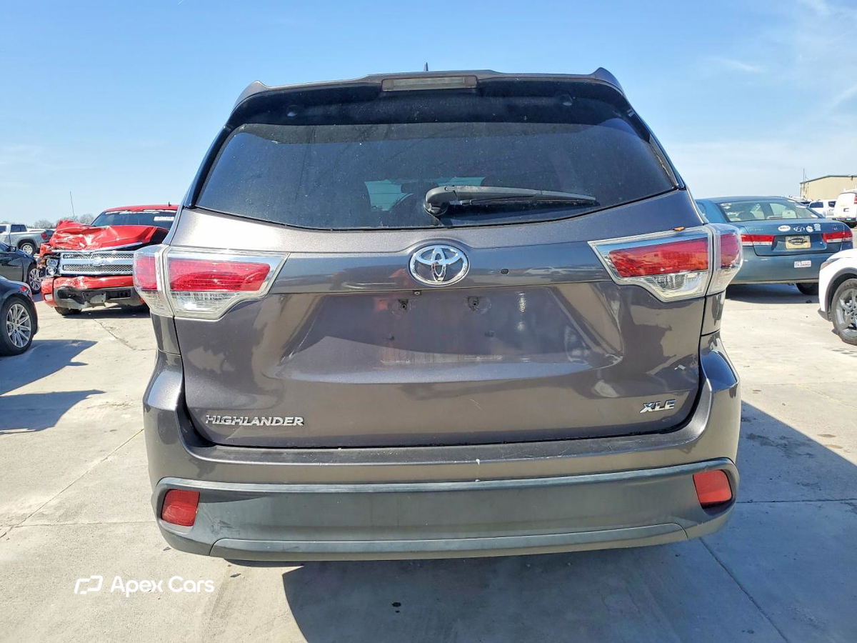Toyota Highlander 2015