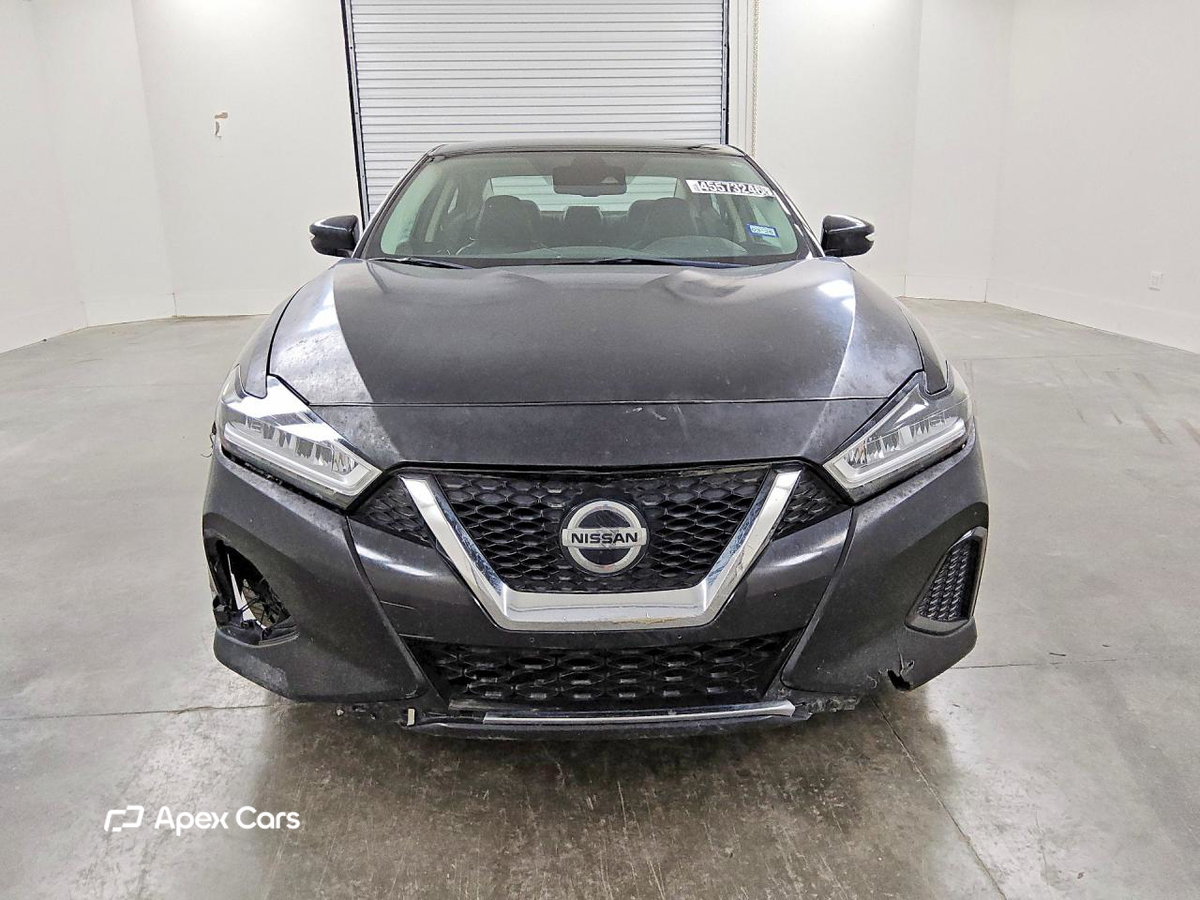 Nissan Maxima 2021