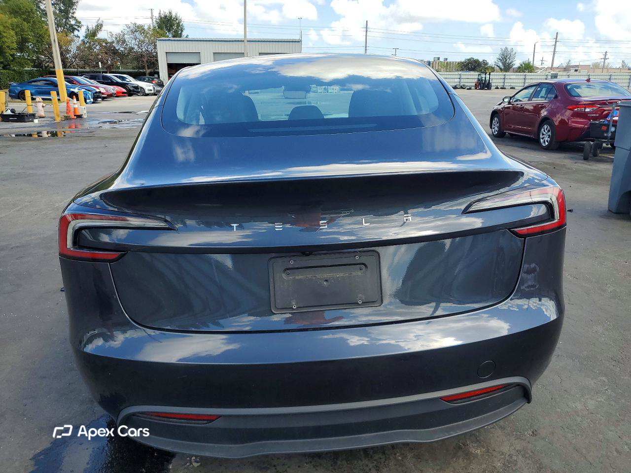 Tesla Model 3 2024