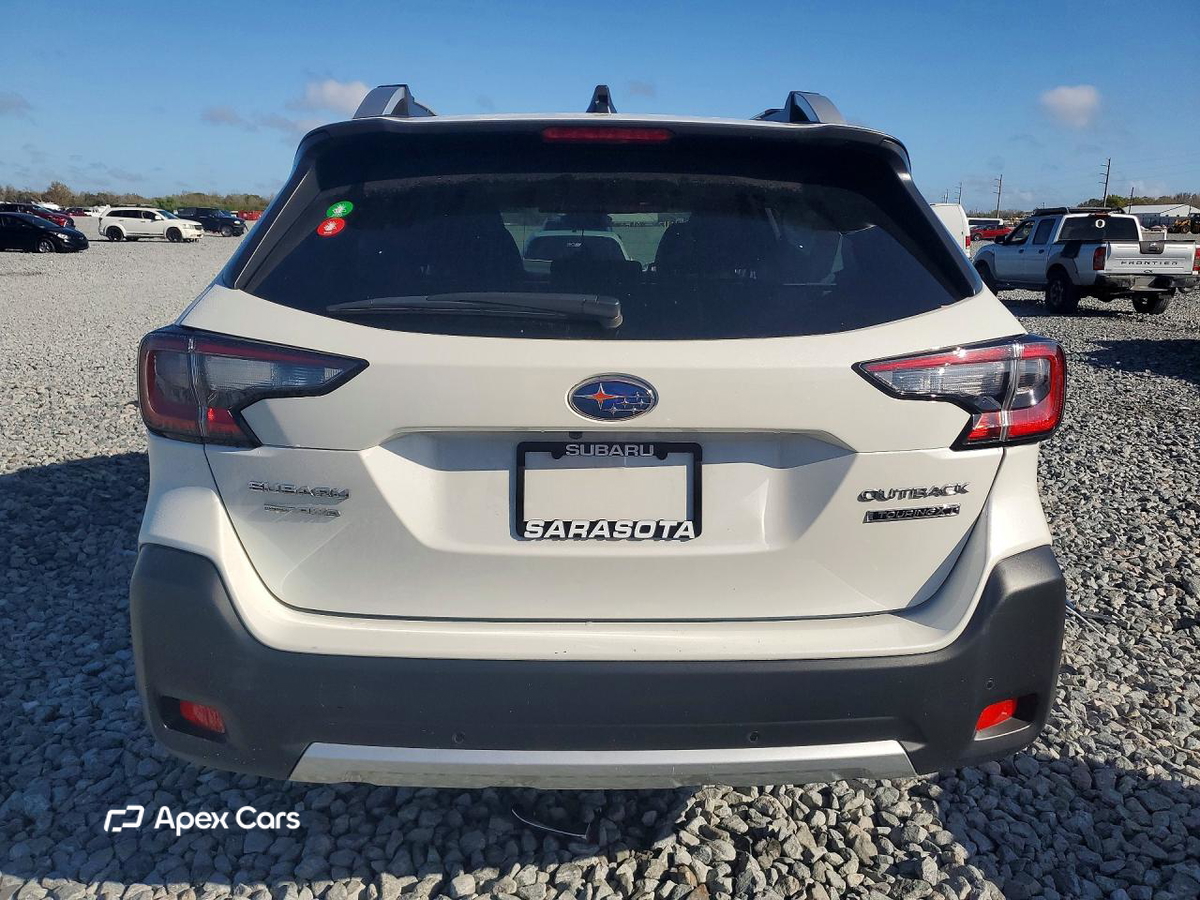 Subaru Outback 2025