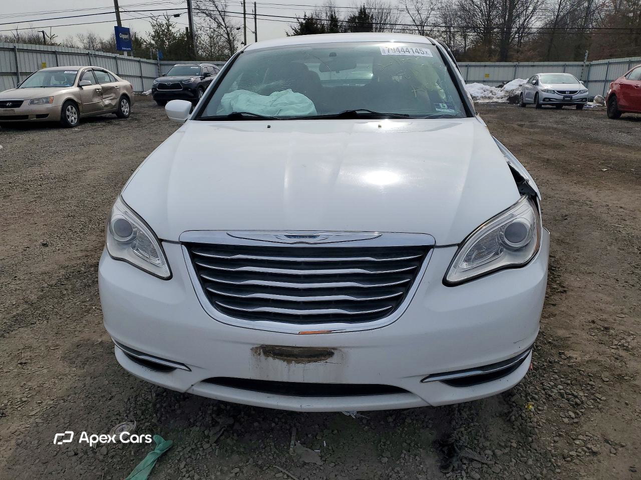 Chrysler 200 2013