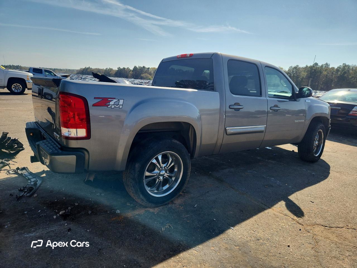 GMC Sierra 2013