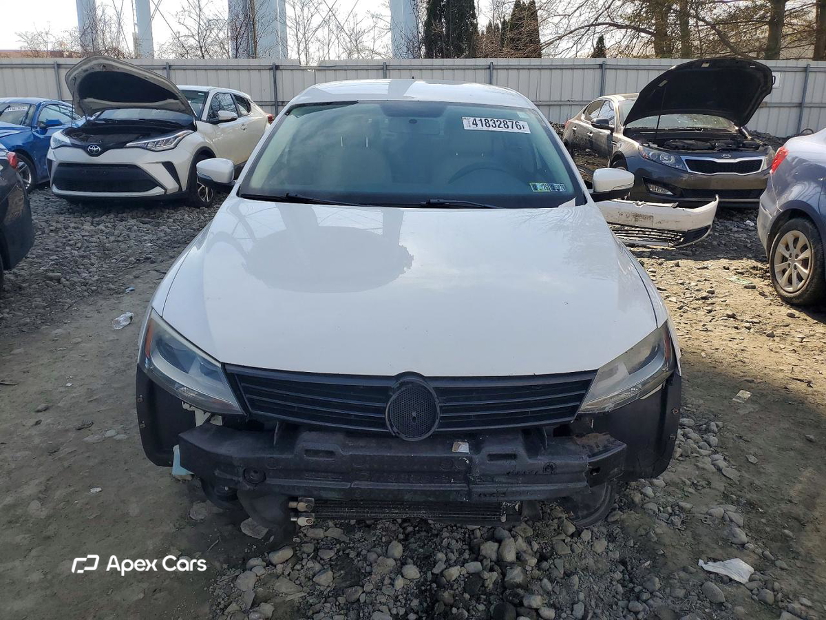 Volkswagen Jetta 2012