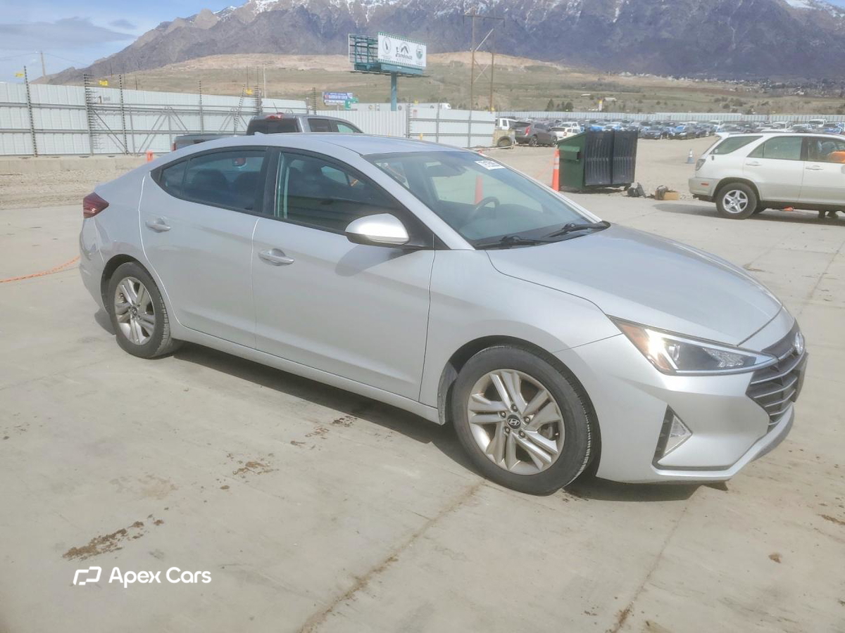 Hyundai Elantra 2019