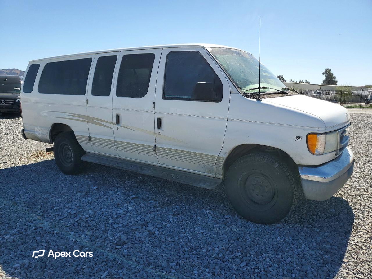 Ford Econoline 2002