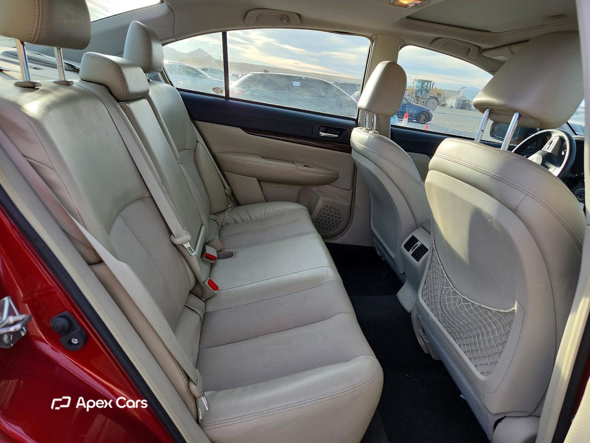 Subaru Legacy 2013