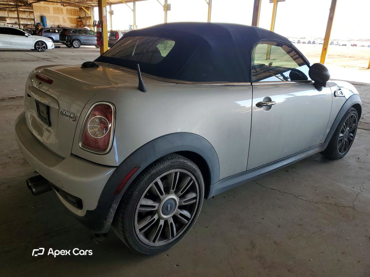 MINI Cooper 2012