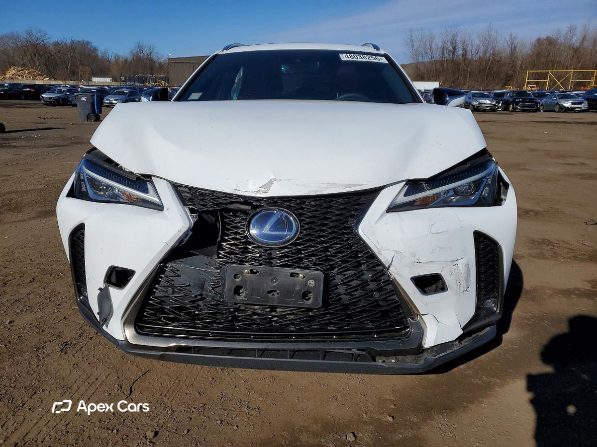 Lexus UX 2020