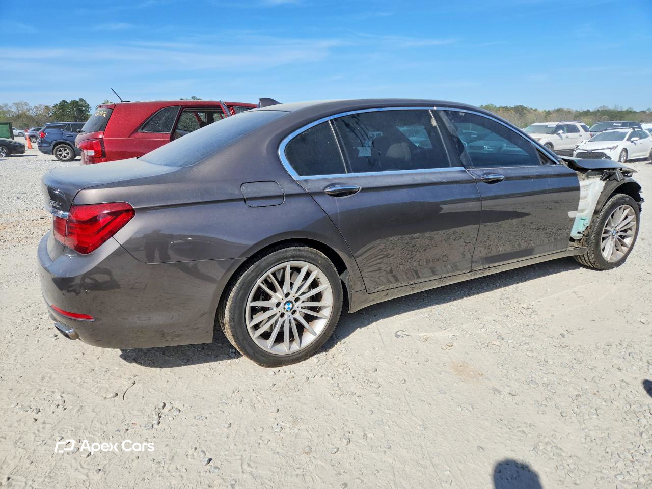BMW Series 7 2015