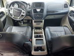 Chrysler Voyager 2015