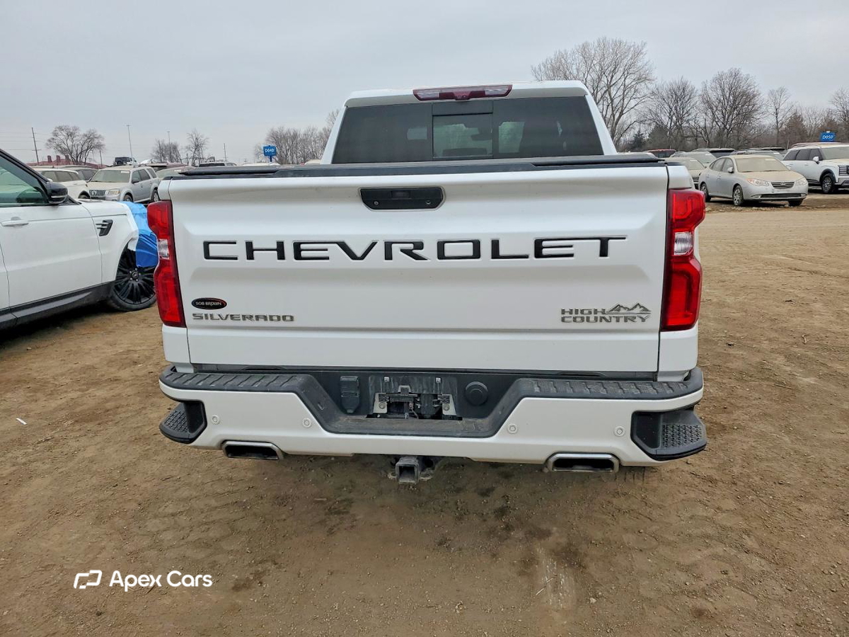 Chevrolet Silverado 2021