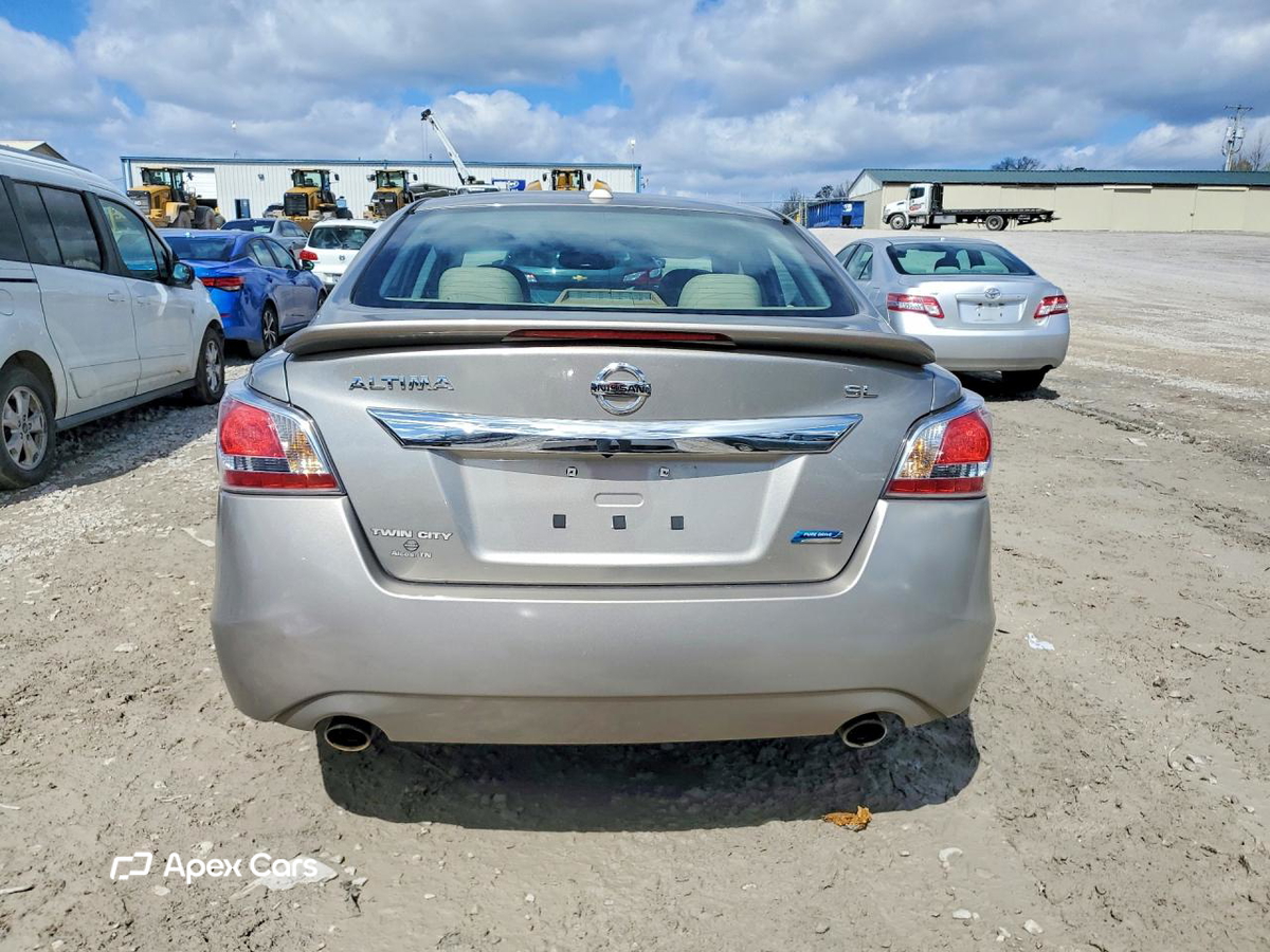 Nissan Altima 2014
