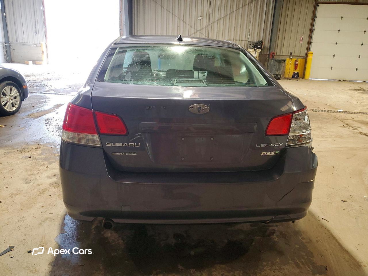Subaru Legacy 2014
