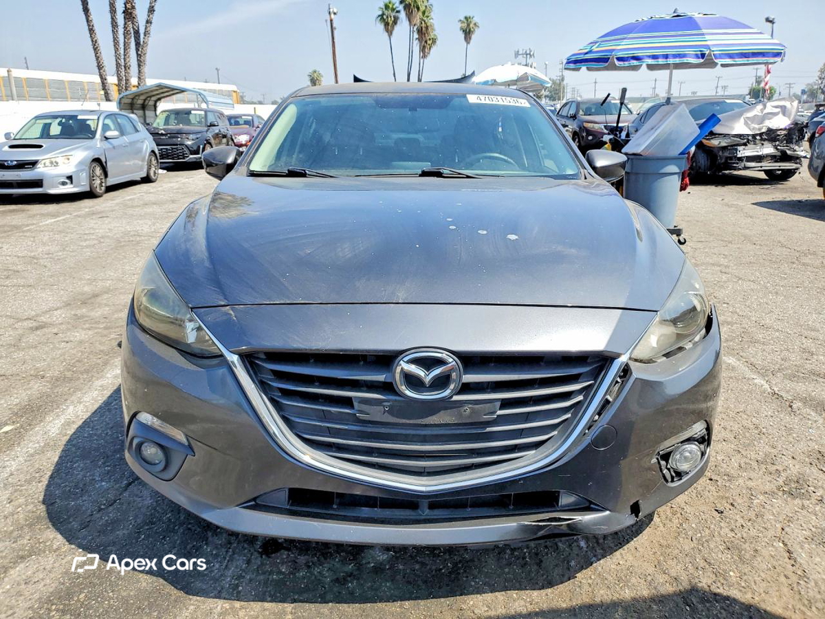 Mazda 3 2015