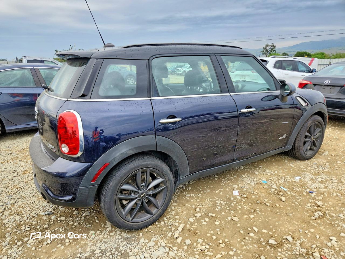 MINI Cooper 2012