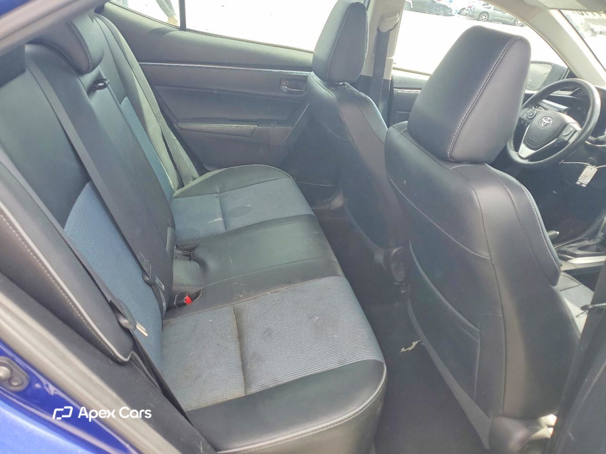 Toyota Corolla 2015